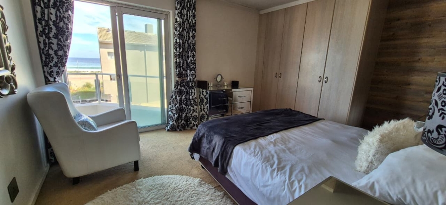 2 Bedroom Property for Sale in Waves Edge Western Cape